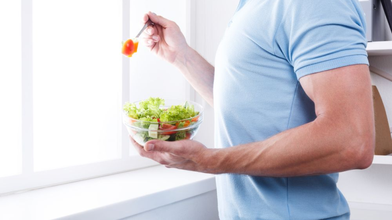 Men’s Nutrition Essentials for a Thriving Life